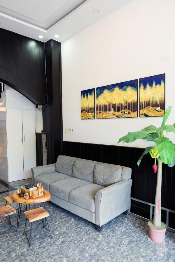 Lalaland Hostel Quy Nhon Bagian luar foto