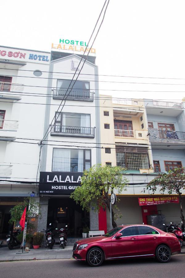 Lalaland Hostel Quy Nhon Bagian luar foto