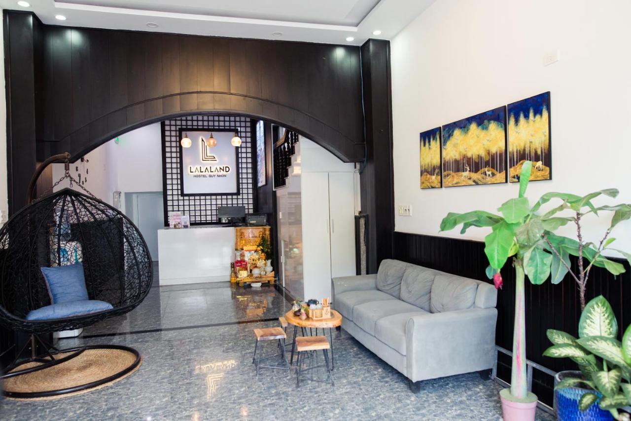 Lalaland Hostel Quy Nhon Bagian luar foto