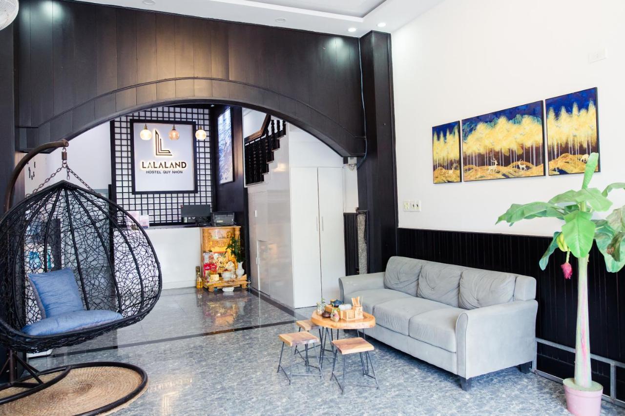 Lalaland Hostel Quy Nhon Bagian luar foto