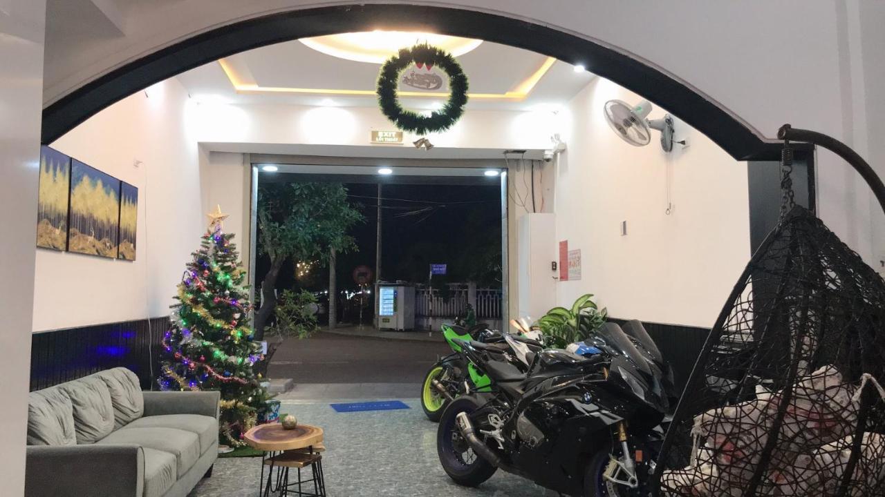 Lalaland Hostel Quy Nhon Bagian luar foto